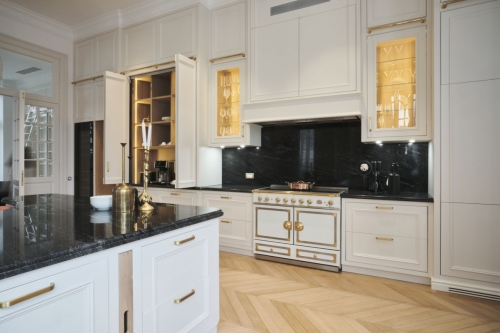 LaMaison-01-bespoken-furniture-kitchen-01