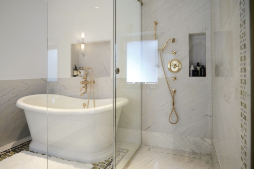 LaMaison-01-metal-and-marble-bath-tub-07