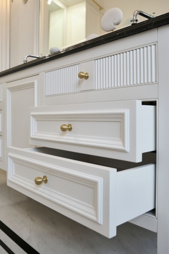 LaMaison-02-storage-joinery-drowers-01