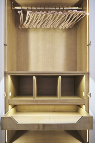 LaMaison-02-storage-joinery-drowers-04