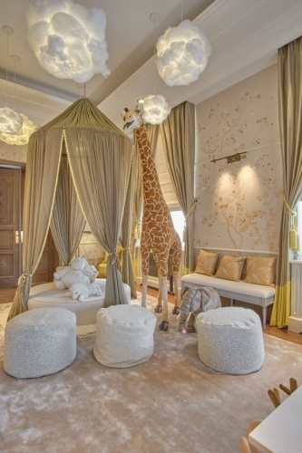 LaMaison-02-testiles-curtains-rugs-05