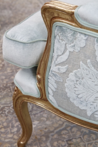 LaMaison-02-testiles-curtains-rugs-06
