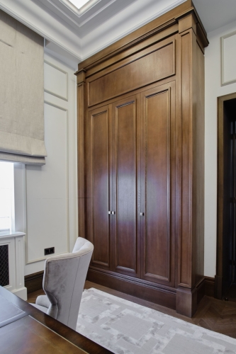 LaMaison-05-bespoken-furniture-wood-paneling-03