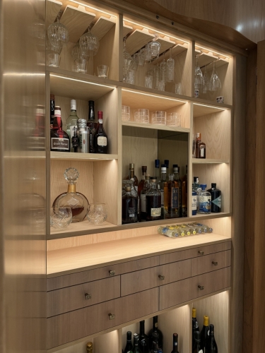 lamaison-bespoke-modular-wall-13